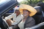 Breukelen 16 juni 2010
Haringparty op Neyenrode.
Astrid Engels in de cabrio samen met Vivian Boelen