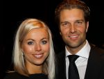 Gouda, 11 Oktober 2010
Premiere Ivo Niehe van de nieuwe theatervoorstelling van Mussen & Zwanen, LICHTJES IN JE OGEN.
Bas Muijs met zijn nieuwe vriendin Sabine Vas Nunes
Foto Peter Smulders BV
