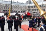 Den Haag 21 september 2010
Prinsjesdag 2010 op het binnenhof en bij paleis Noordeinde. Koningin Beatrix Prins Willem Alexander Prinses Maxima Prins Constantijn Prinses Laurentien Pieter v Vollenhoven en Prinses Margriet
Peter Smulders bv