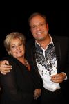 Amsterdam 22 oktober 2010
Televizierring 2010 in carre. Carlo Boszhard en Irene Moors winnen de ring voor de tv kantine. Carlo met zijn moeder
Peter Smulders bv