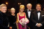 Amsterdam 3 oktober 2010
Premiere Petticoat in Carre met Chantal Janzen. Chantal met Joop v d Ende en Erwin v Lambaart
Peter Smulders bv