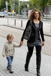 Amsterdam 19 september 2010
Premiere Sesamstraat in de meervaart. Fajah Lourens met zoon
Peter Smulders bv