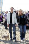 Scheveningen 3 oktober 2010
Dogwalk georganiseerd door de stichting van Bridget Maasland . Een zwangere Isabelle Brinkman met vriend en hond
Peter Smulders bv