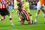Eindhoven, 24 Oktober 2010
Kompetitiewedstrijd PSV-Feyenoord, eindstand 10-0 Seizoen 2010/2011
De grootste nederlaag van Feyenoord ooit in het betaalde voetbal
Evenaring van de grootste overwinning PSV in het betaald Voetbal
Jeremain Lens
Foto Junior Smulders
