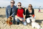 Scheveningen 3 oktober 2010
Dogwalk georganiseerd door de stichting van Bridget Maasland .Jim bakkum met ouders
Peter Smulders bv
