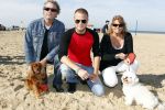 Scheveningen 3 oktober 2010
Dogwalk georganiseerd door de stichting van Bridget Maasland .Jim bakkum met ouders
Peter Smulders bv
