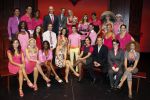 Tilburg 10 oktober 2010
Premiere Legally Blonde in de schouwburg van Tilburg.
Kim Lian v d Meij speelt de hoofdrol. cast
Peter Smulders bv