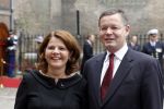 Den Haag 21 september 2010
Prinsjesdag 2010 op het binnenhof en bij paleis Noordeinde. Marja v Bijsterveldt Vliegenthart en partner
Peter Smulders bv
