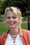 Kaatsheuvel 16 mei 2004
Bekende nederlanders in de efteling.
Marilou v Stenis zwanger met vriend en dochter
Peter Smulders bv