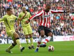 Eindhoven, 24 Oktober 2010
Kompetitiewedstrijd PSV-Feyenoord, eindstand 10-0 Seizoen 2010/2011
De grootste nederlaag van Feyenoord ooit in het betaalde voetbal
Evenaring van de grootste overwinning PSV in het betaald Voetbal
Orlando Engelaar
Foto Junior Smulders