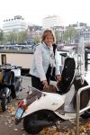Amsterdam 11 oktober 2010
Pamela Teves op scooter.
Peter Smulders bv