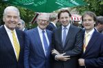 Breukelen 16 juni 2010
Haringparty op Neyenrode. Pieter v Vollenhoven met Prins Floris en Guido den Aantrekker
Peter Smulders bv