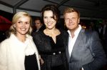 Utrecht 23 september 2010
Premiere Richting West bij de filmdagen in Utrecht. Susan Visser en Viggo Waas spelen de hoofdrollen. Bastiaan Ragas en Tooske
Peter Smulders bv