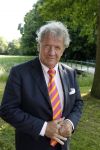 Breukelen 16 juni 2010
Haringparty op Neyenrode. Willibrord Frequin met zijn zoon Louis
Peter Smulders bv