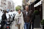 Amsterdam 20 september 2011
Bert Kuizenga met zijn vrouw op de pc hooftstraat.
Peter Smulders bv