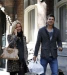 Amsterdam 19 september 2011
Candy Dulfer met haar vriend aan het lunchen en aan het winkelen.
Peter Smulders bv