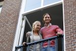 Amsterdam 19 september 2011
Kimberly Klaver en Bas Schothorst in hun appartement op de pc hoofstraat.
Peter Smulders bv