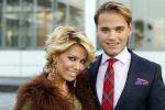 Vianen 15 september 2011
Modeshow Mix &Match van Danie Bles bij Miele. Sylvie v d Vaart met schoonmoeder en broer
Peter Smulders bv