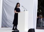 Amsterdam 22 september 2012
Koningin Beatrix opent het stedelijk museum in Amsterdam. Ook Prins Constantijn en Prinses Laurentien zijn aanwezig. directrice Ann Goldstein

Peter Smulders bv
