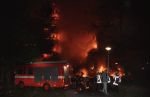 Amsterdam, 4 Oktbber 1992, inmiddels 20 jaar geleden (2012) voltrok de Bijlmerramp doordat een Boeing 747 vrachtvliegtuig van El Al neerstortte op de flats Groeneveen en Klein-Kruitberg.
Er overleden 43 mensen en heel veel mensen zijn levend verbrand of hebben veel brandwonden opgelopen.
Foto Peter Smulders BV