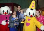Hoorn 13 oktober 2012
Henry Schut met vriendin en kinderen bij premiere Bumba .
Peter Smulders bv