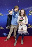 Amsterdam 7 oktober 2012
Premiere Sien en Diego de magische bron van Myra in Pathe Arena
met Jada Borsato Peter Faber en Harold Verwoert ( coole piet Diego) in de hoofdrollen. Marco leontine Luca Jada Senna Mary Borsato en Romy en Jacky Omtzigt . Jada Borsato met vriendje
Peter Smulders bv