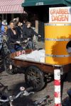 Utrecht 15 oktober 2012
Lieke v lexmond met bakfiets in cenrum Utrecht ivm aktie Post NL.
Peter Smulders bv