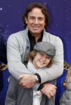 Amsterdam 7 oktober 2012
Premiere Sien en Diego de magische bron van Myra in Pathe Arena
met Jada Borsato Peter Faber en Harold Verwoert ( coole piet Diego) in de hoofdrollen. Marco leontine Luca Jada Senna Mary Borsato en Romy en Jacky Omtzigt .
Peter Smulders bv