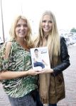 Volendam 18 oktober 2012
Presentatie boek Jan Smit bij Old dutch. Monique en Jenny
Peter Smulders bv