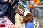 Rhenen en Veenedaal 30 april 2012
Koninginnedag met daarbij aanwezig koningin Beatrix Prins Willem Alexander Prinses Maxima Prins Constantijn Prinses Laurentien Prinses Margrite Prins Maurits Prinses Marilene Prins Bernhard Prinses Annette Prins Pieter Christiaan Prins Floris Prinses Aimee en Pieter v Vollenhoven.
Peter Smulders bv