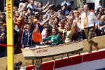 Rhenen en Veenedaal 30 april 2012
Koninginnedag met daarbij aanwezig koningin Beatrix Prins Willem Alexander Prinses Maxima Prins Constantijn Prinses Laurentien Prinses Margrite Prins Maurits Prinses Marilene Prins Bernhard Prinses Annette Prins Pieter Christiaan Prins Floris Prinses Aimee en Pieter v Vollenhoven.
Peter Smulders bv