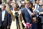 Rhenen en Veenedaal 30 april 2012
Koninginnedag met daarbij aanwezig koningin Beatrix Prins Willem Alexander Prinses Maxima Prins Constantijn Prinses Laurentien Prinses Margrite Prins Maurits Prinses Marilene Prins Bernhard Prinses Annette Prins Pieter Christiaan Prins Floris Prinses Aimee en Pieter v Vollenhoven.
Peter Smulders bv