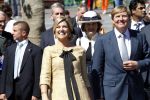 Rhenen en Veenedaal 30 april 2012
Koninginnedag met daarbij aanwezig koningin Beatrix Prins Willem Alexander Prinses Maxima Prins Constantijn Prinses Laurentien Prinses Margrite Prins Maurits Prinses Marilene Prins Bernhard Prinses Annette Prins Pieter Christiaan Prins Floris Prinses Aimee en Pieter v Vollenhoven.
Peter Smulders bv