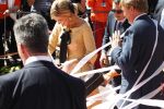 Rhenen en Veenedaal 30 april 2012
Koninginnedag met daarbij aanwezig koningin Beatrix Prins Willem Alexander Prinses Maxima Prins Constantijn Prinses Laurentien Prinses Margrite Prins Maurits Prinses Marilene Prins Bernhard Prinses Annette Prins Pieter Christiaan Prins Floris Prinses Aimee en Pieter v Vollenhoven.
Peter Smulders bv