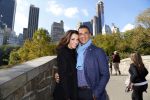 New York 18 oktober 2012
Ruud Gullit met zijn nieuwe vriendin Maggie Jimenez in Central Park.
Peter Smulders bv