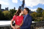 New York 18 oktober 2012
Ruud Gullit met zijn nieuwe vriendin Maggie Jimenez in Central Park.
Peter Smulders bv