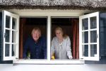Abcoude 3 oktober 2012
Tom Mulder en zijn vrouw in hun prachtige boerderij/huis in Abcoude.
Peter Smulders bv