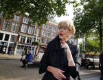 Amsterdam 21 september 2013
Gouden eeuw award bij cafe de Waag.
Anneke Gronloh met manger Bart