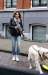Amsterdam 4 oktober 2013
De vriendin van Waylon Annemijn van Meeuwen met hond in Amsterdam Zuid