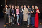 Amsterdam 6 oktober 2013
Cast Baantjer tijdens premiere in nieuwe de la mar.
De complete cast van Baantjer en De Moord in het Theater bestaat uit Peter Tuinman, Mike Weerts, Peter Rï¿½mer (ook scenarioschrijver), Miryanna van Reeden, Alexandra Alphenaar, Sophie van Oers, Tom Afman, Evert van der Meulen en Rutger Le Poole