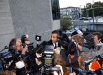 Amsterdam 10 oktober 2013
Rechtzaak Badr Hari bij de rechtbank op de paranassusweg waar veel pers op afgekomen is. Badr arriveert met zijn advocaat Benedicte Ficq