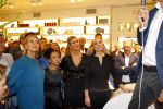 Oosterbeek 14 september 2013
Ronald Koeman op de Skin Cosmetics winkel van zijn vrouw Bartina en ochter Debbie.