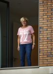Amsterdam 11 oktober 2013
Caroline Tensen aan hetverhuizen van haar huur appartement naar haar nieuwe appartement aan de amstel . Vriend Ernst jan Smids kwam bloemen brengen en dochter Lotte Wisse hielp ook mee.