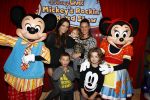 Amsterdam 11 oktober 2013
Premiere Disney live show in de rai. Daniellle v Aalderen met kinderen