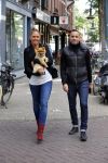 Amsterdam 26 september 2013
Demy de Zeeuw met zijn zwangere vriendin Danielle in Amsterdam zuid.