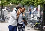 Amsterdam 25 september 2013
Glennis Grace met haar nieuwe vriend Robert Biesewig in Amsterdam.