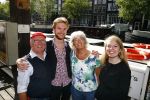 Amsterdam 3 september 2013
Presentatie cd Drukwerk ( harry Slinger). Zijn vrouw dochter en zoon zijn ook aanwezig.