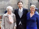Den Haag 17 september 2013
Prinsjesdag op het binnenhof. Jeroen Dijsselbloem met moeder en vrouw
