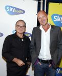 Hilversum 24 september 2013
25 jaar sky radio in studio 21 op het mediapark. Jeoen v inkel met .,.