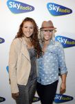 Hilversum 24 september 2013
25 jaar sky radio in studio 21 op het mediapark. Jessica Mendels met zus mandy